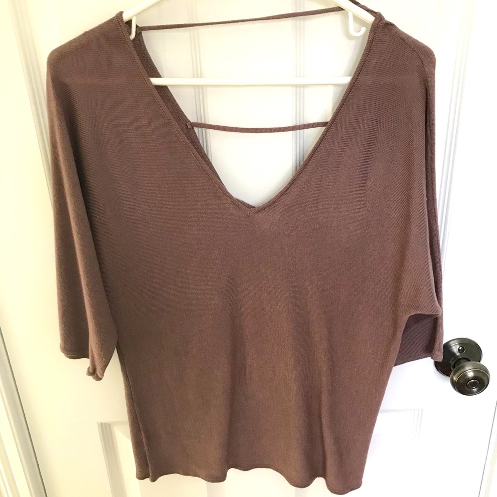 Dynamite top ALL TOPS 3/20$!